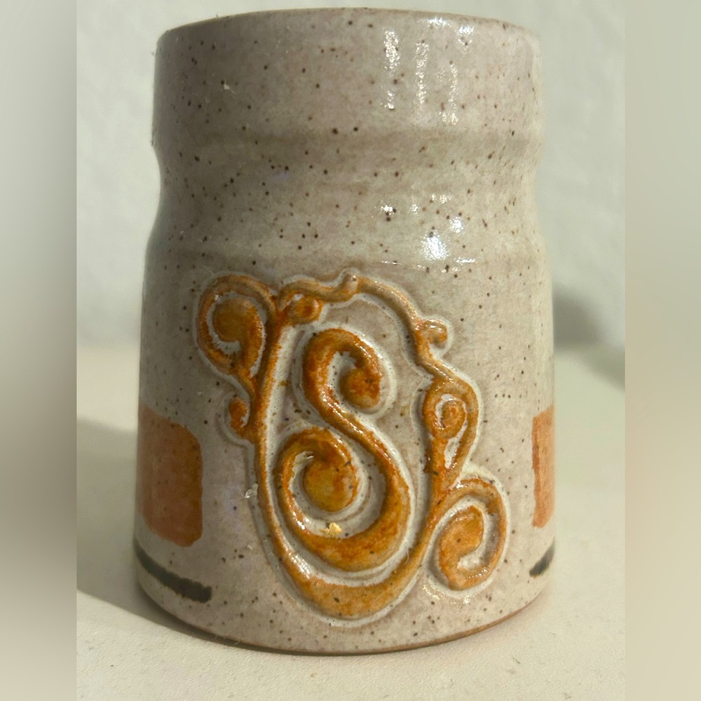 Vintage Treasure Craft salt shaker!